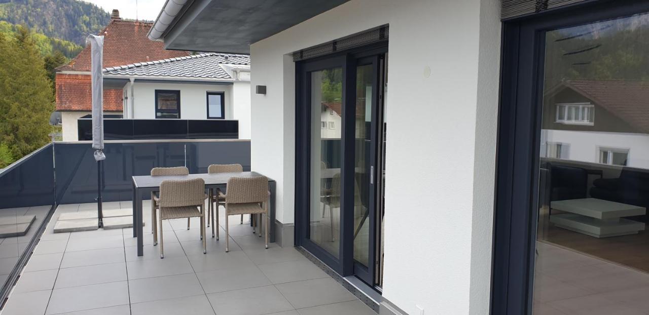 Panorama Penthouse Apartment ฟุสเซ่น ภายนอก รูปภาพ