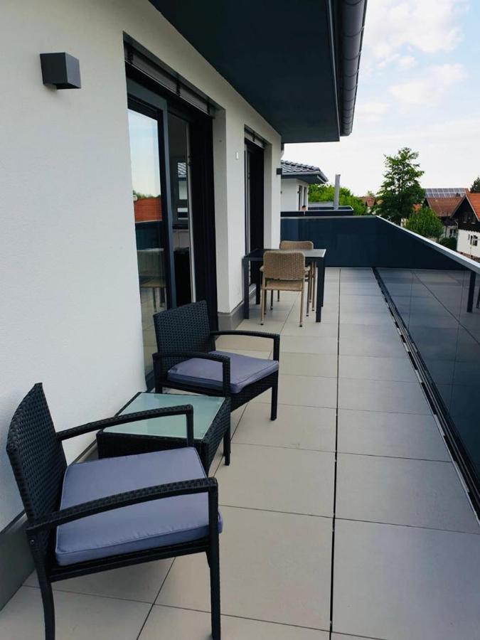 Panorama Penthouse Apartment ฟุสเซ่น ภายนอก รูปภาพ