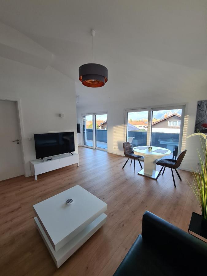 Panorama Penthouse Apartment ฟุสเซ่น ภายนอก รูปภาพ